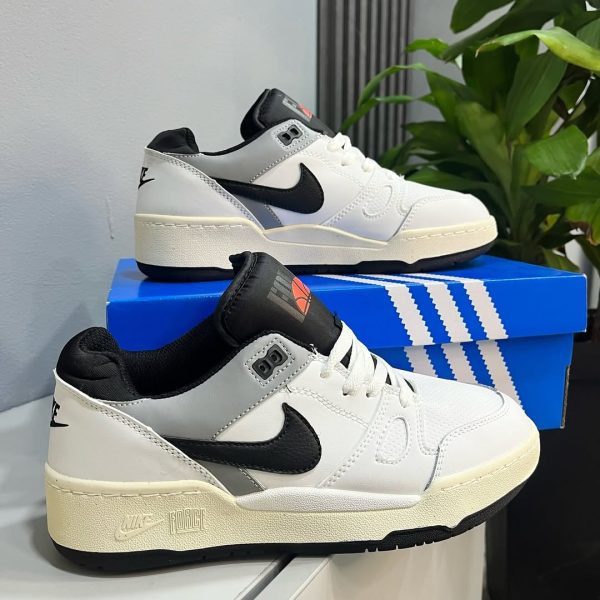 NIKE FULL FORCE LOW