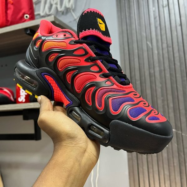 NIKE AIR TN PLUS DRIFT
