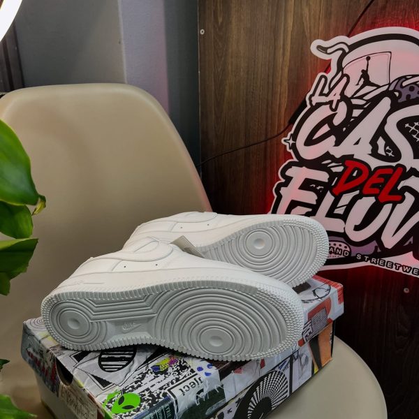 NIKE AIR FORCE ONE CALIDAD MEDIA - Imagen 2
