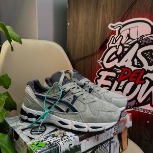 ASICS GEL KAYANO