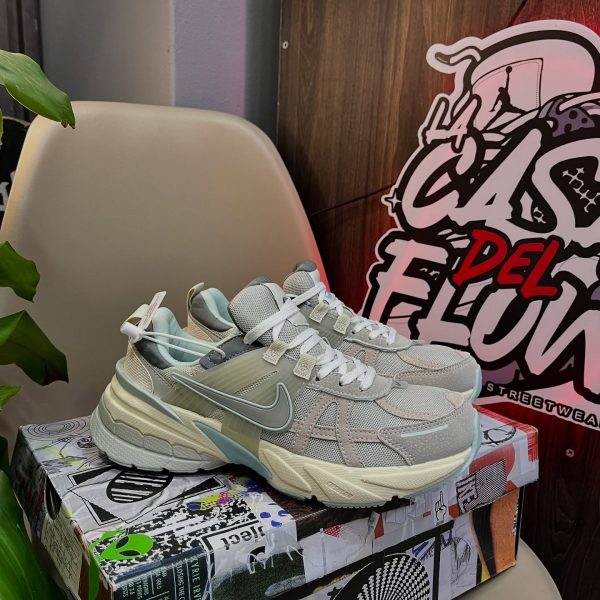 NIKE V2K GREY