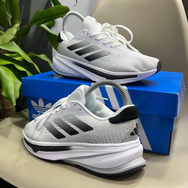 ADIDAS SUPERNOVA
