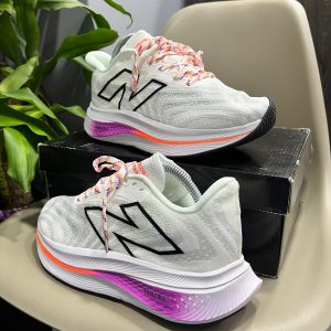 NEW BALANCE FUELCELL