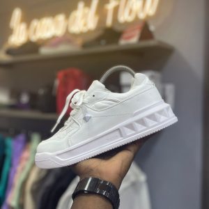 VALENTINO