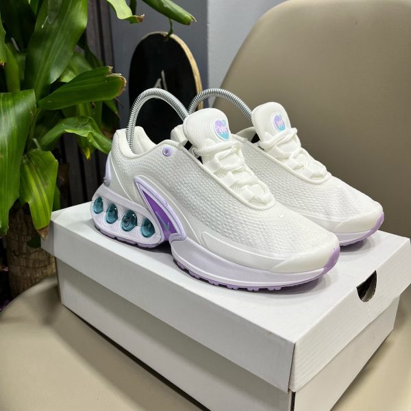 NIKE AIR MAX DN BLANCA - Imagen 2