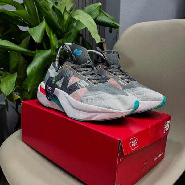 NEW BALANCE FUELCELL