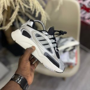 ADIDAS OZMILLEN
