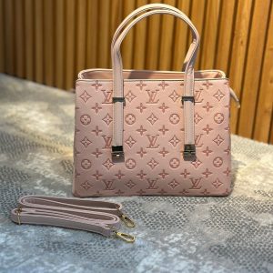 BOLSO DE LUJO LOUIS VUITTON - ELEGANCIA Y ESTILO