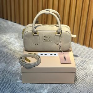 BOLSO MIU MIU ARCADIE LEATHER BAG